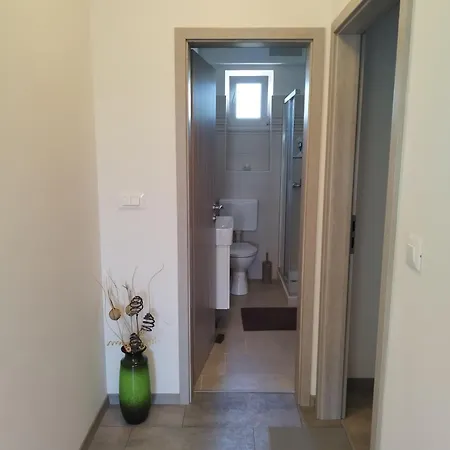 Apartment Ilona *